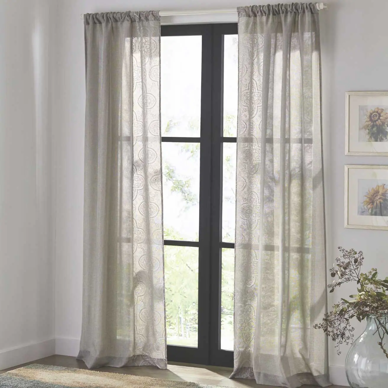 How to Decorate Large Windows Window Curtans for Large Windows