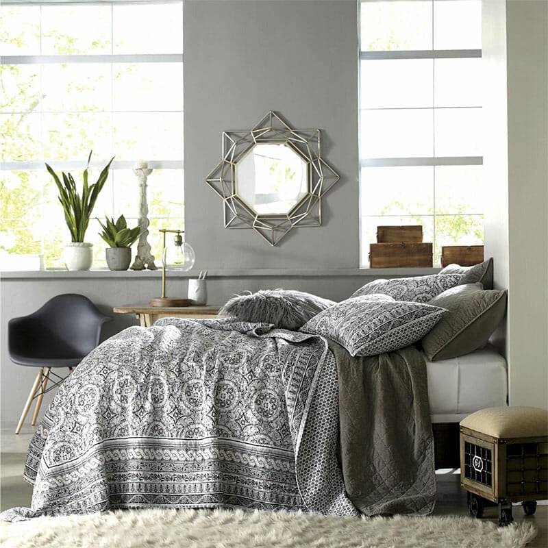 Geometric-Mirror Geometric-Mirror