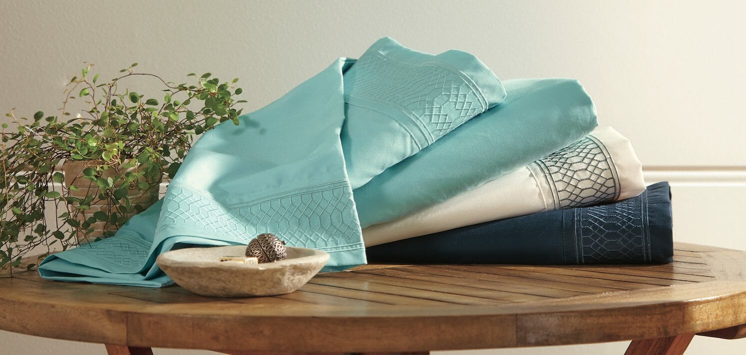 Lattice Embroidered Microfiber Bed Sheets