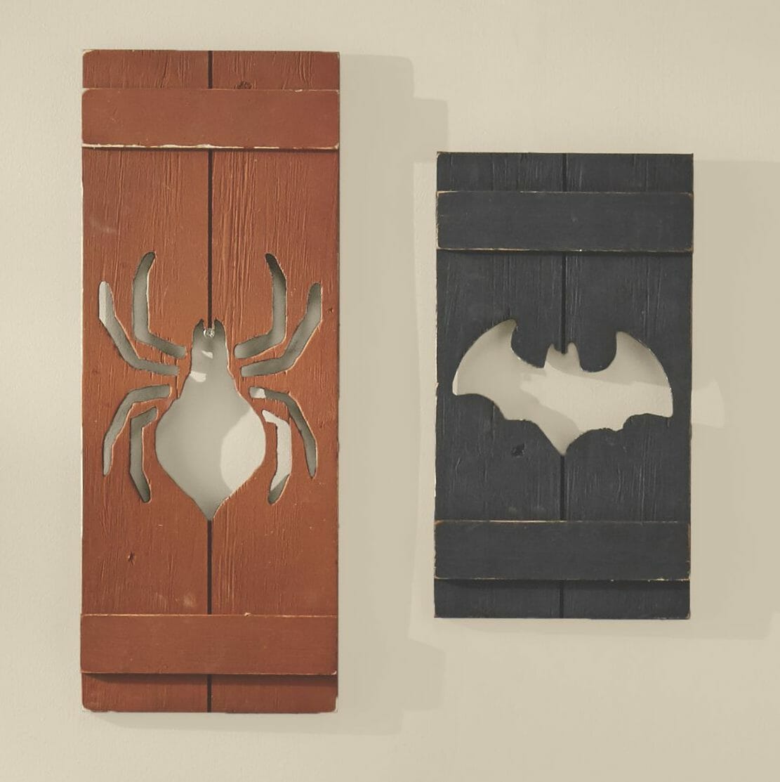 Set of 2 Halloween Shutters