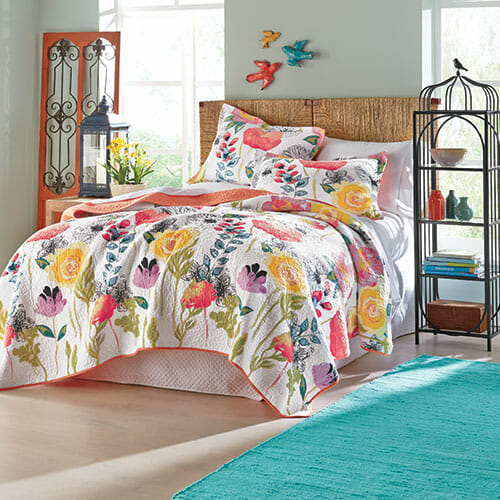 colorful quilts