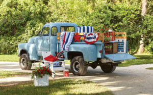 Outdoor Patriotic Decorations