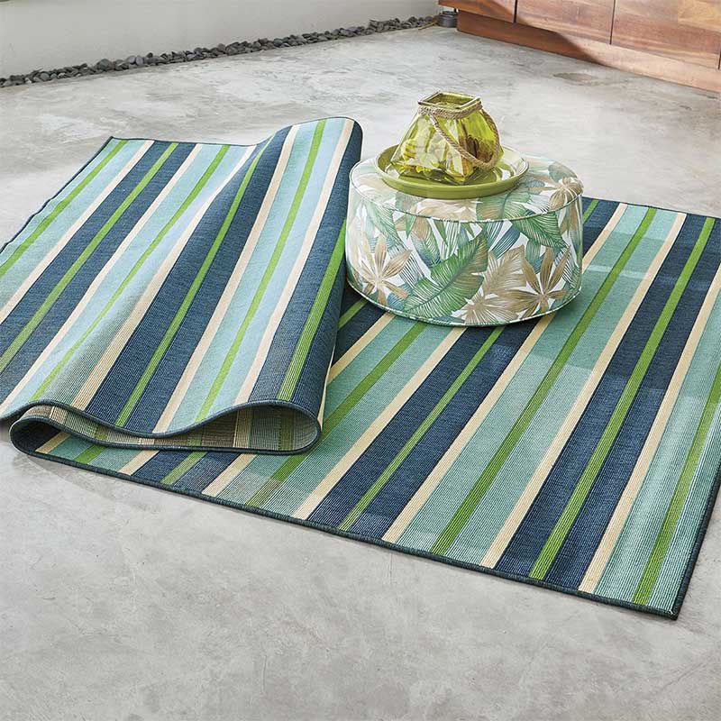 Outdoor Rugs Add Comfort to Your Outdoor Space